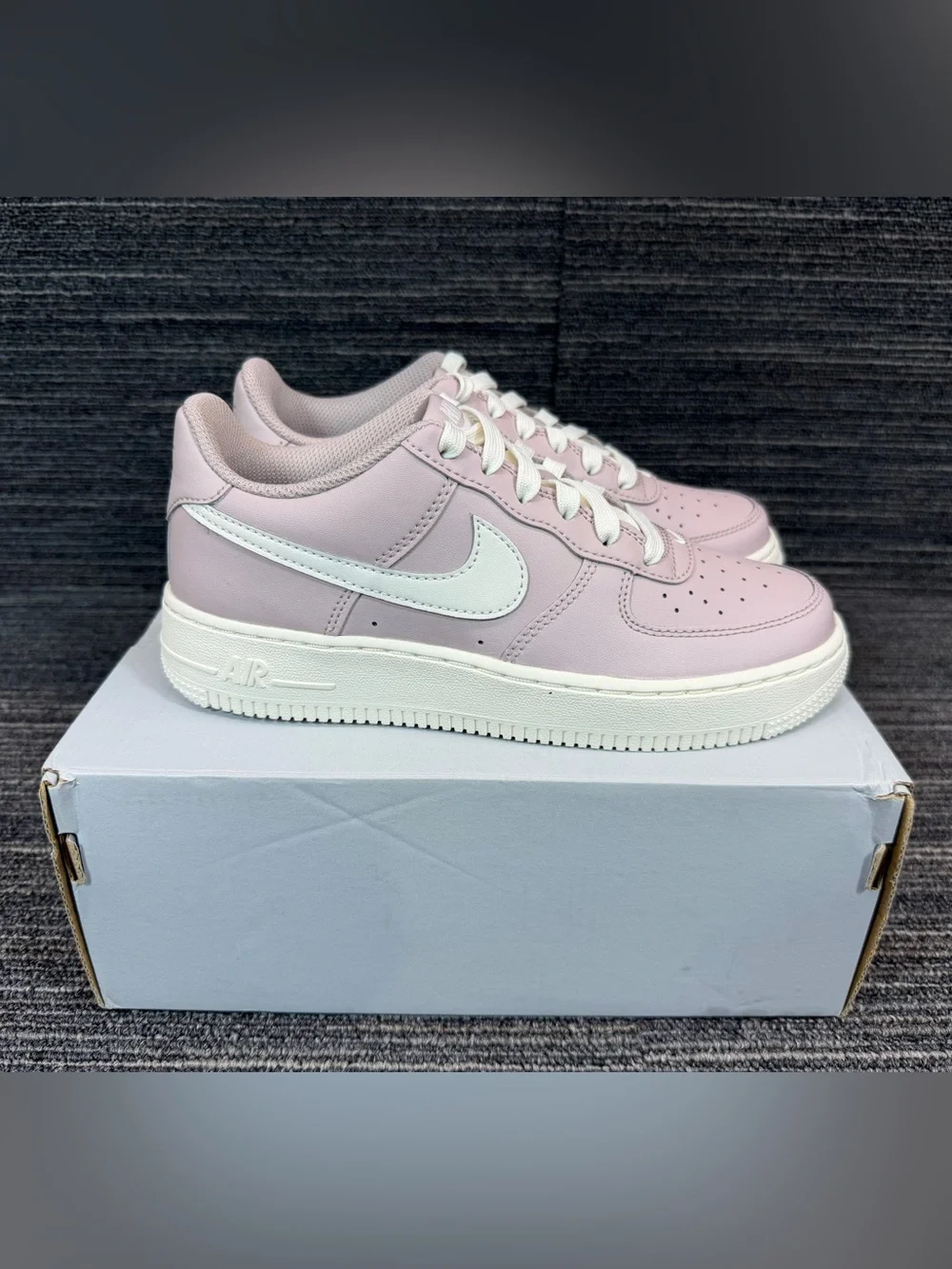 Nike Air Force 1 (GS) Particle Rose/Sail White Swoosh Youth Size 4Y Women’s 5.5